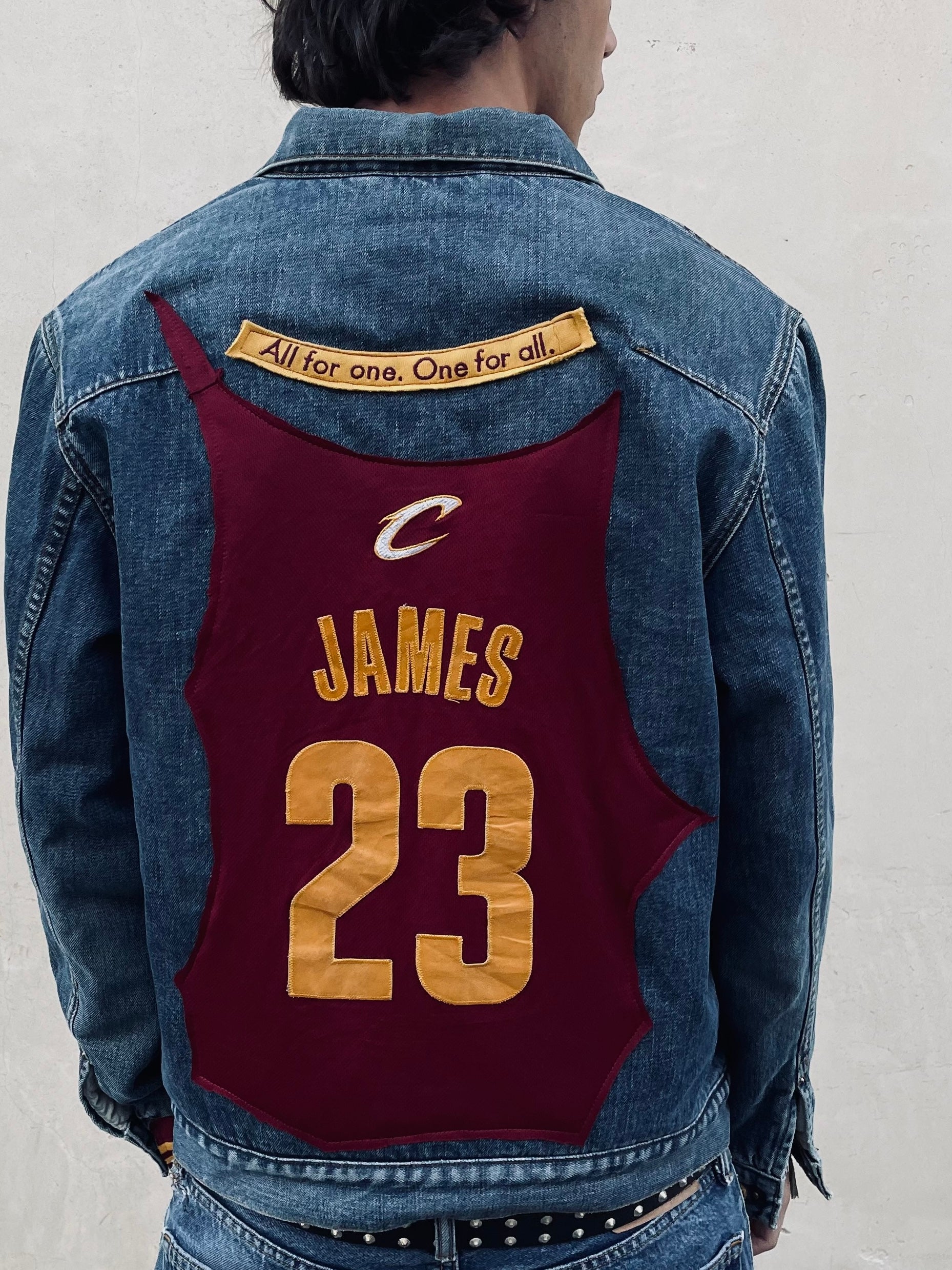 Giacca Vintage Levi's x Adidas NBA LeBron James Custom - R3BORN