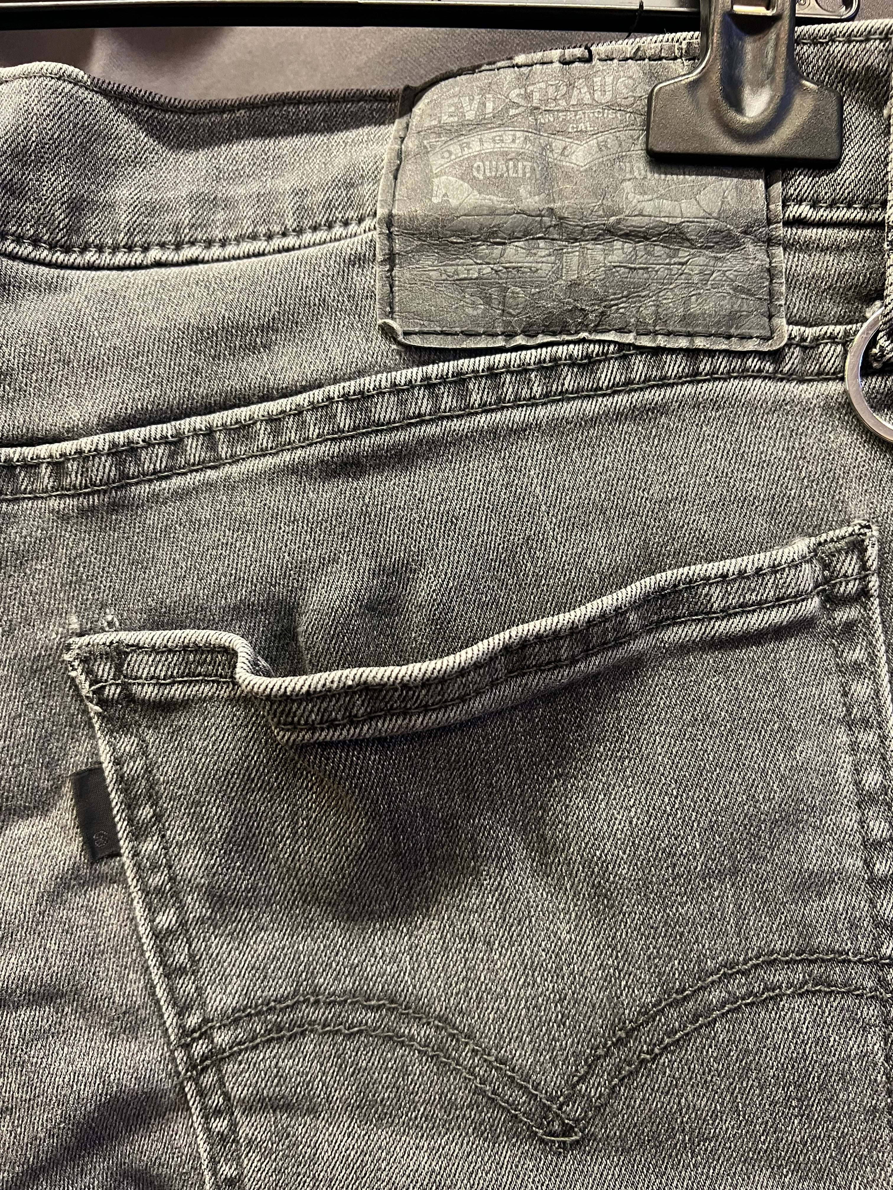 Minigonna Levi’s Custom - L | R3BORN