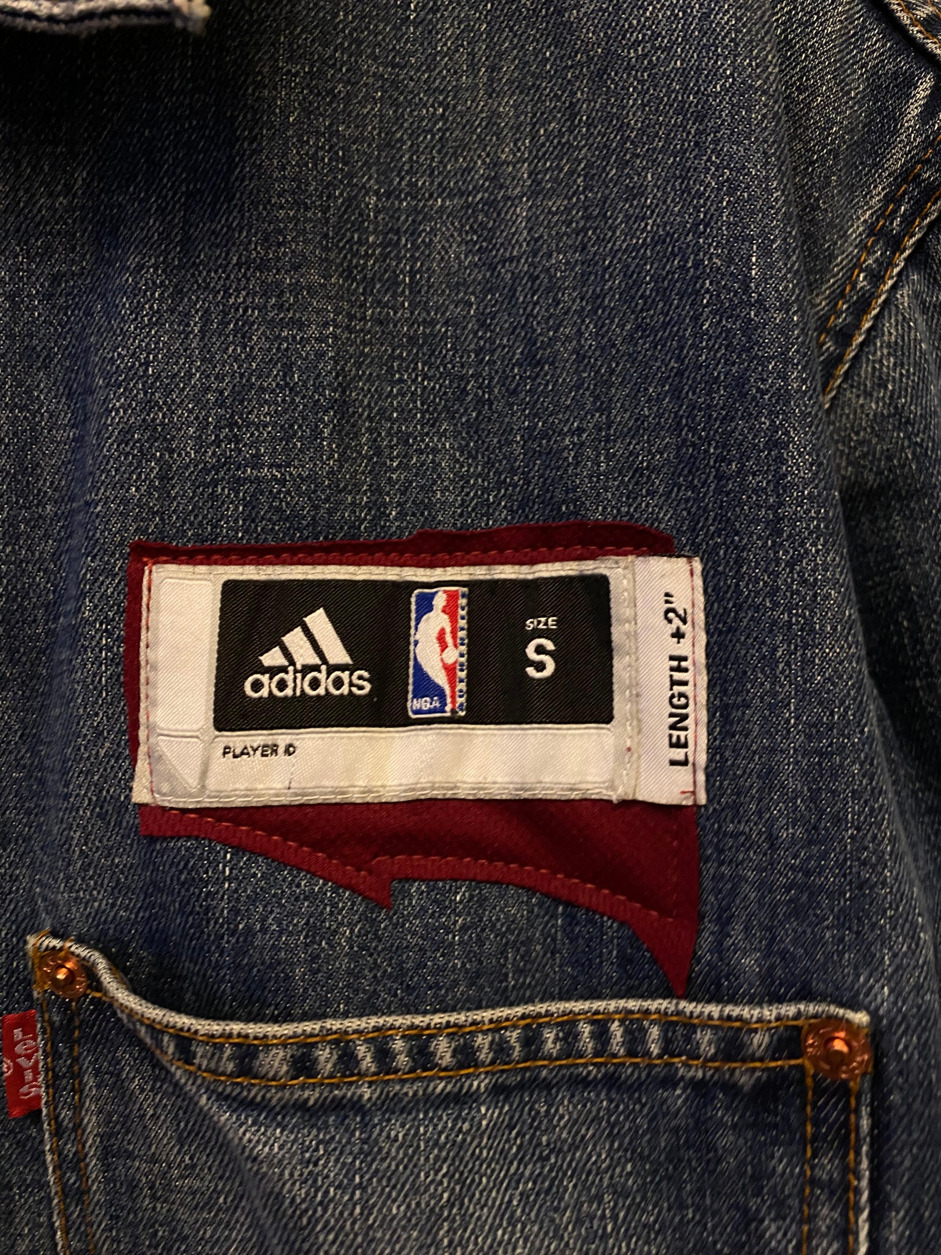 Giacca Vintage Levi's x Adidas NBA LeBron James Custom - R3BORN