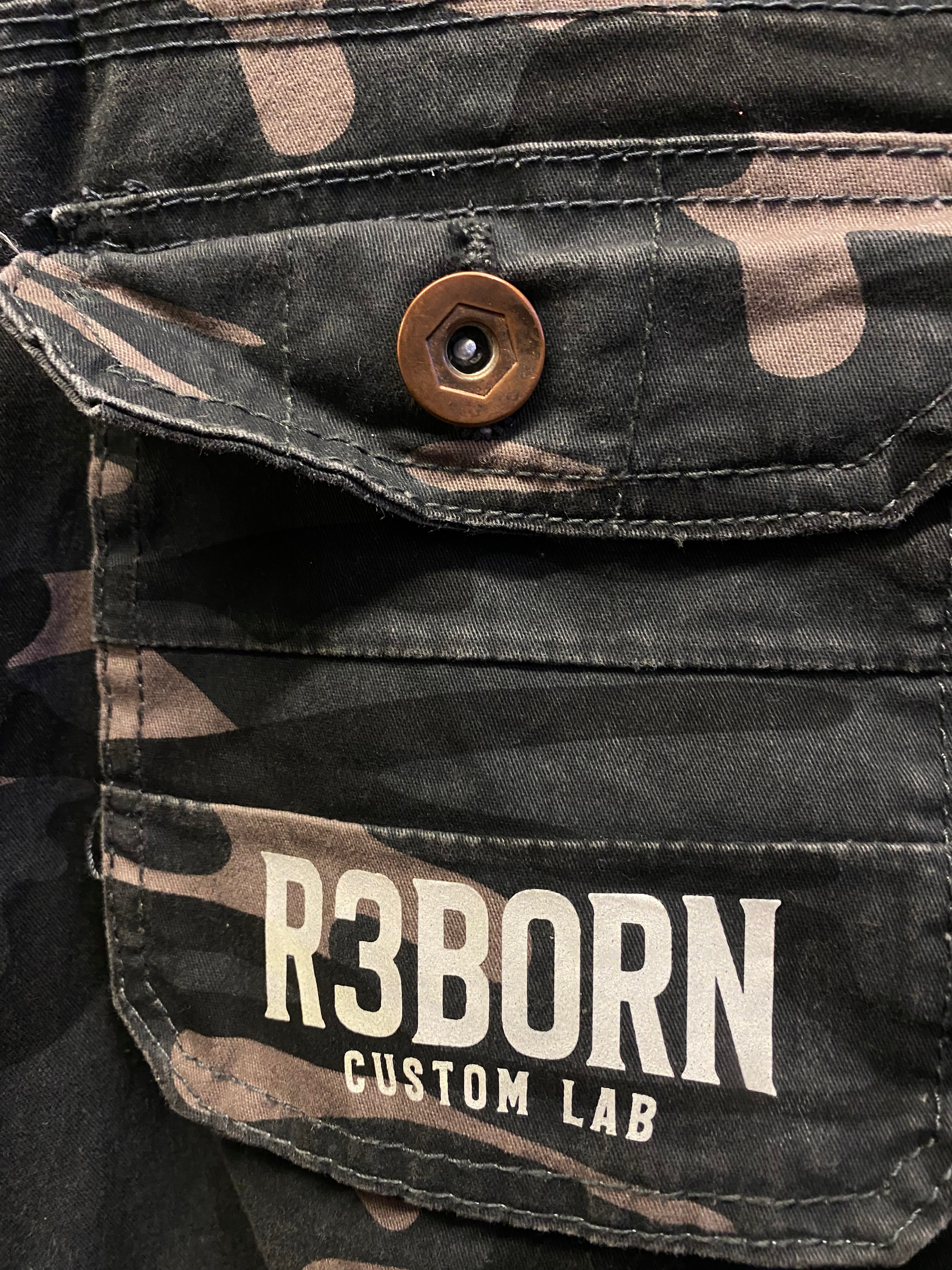 Pantaloni Flare mimetici Yohan’s Custom - uomo XXL | R3BORN