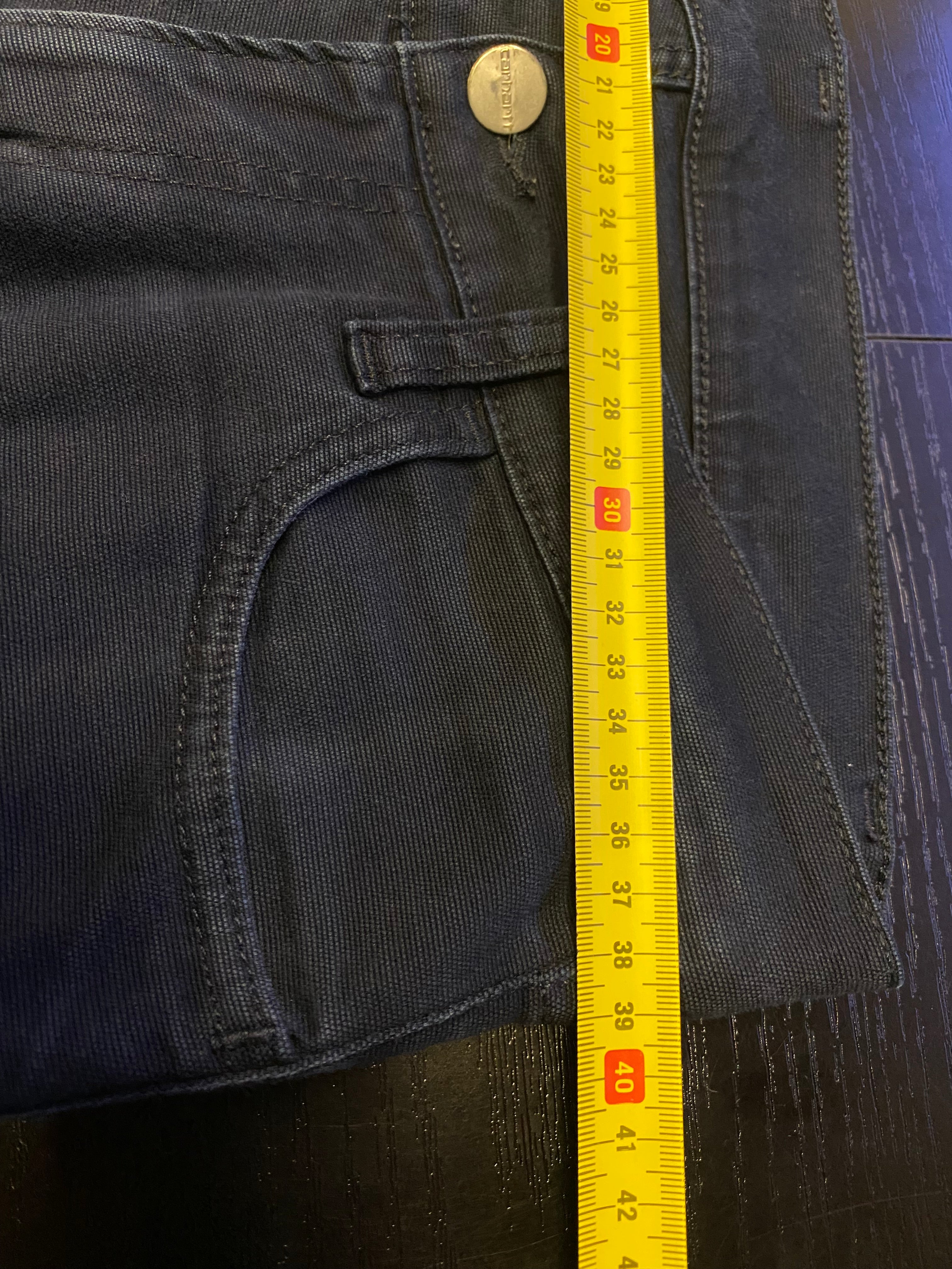 Carhartt Custom Women's Flare Jeans - Size M/L | R3BORN