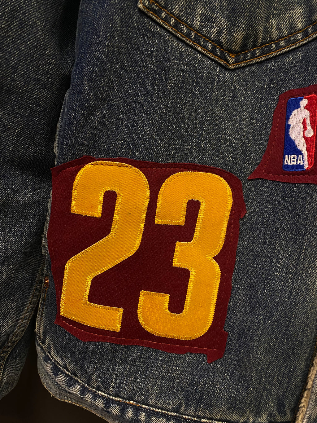 Giacca Vintage Levi's x Adidas NBA LeBron James Custom - R3BORN