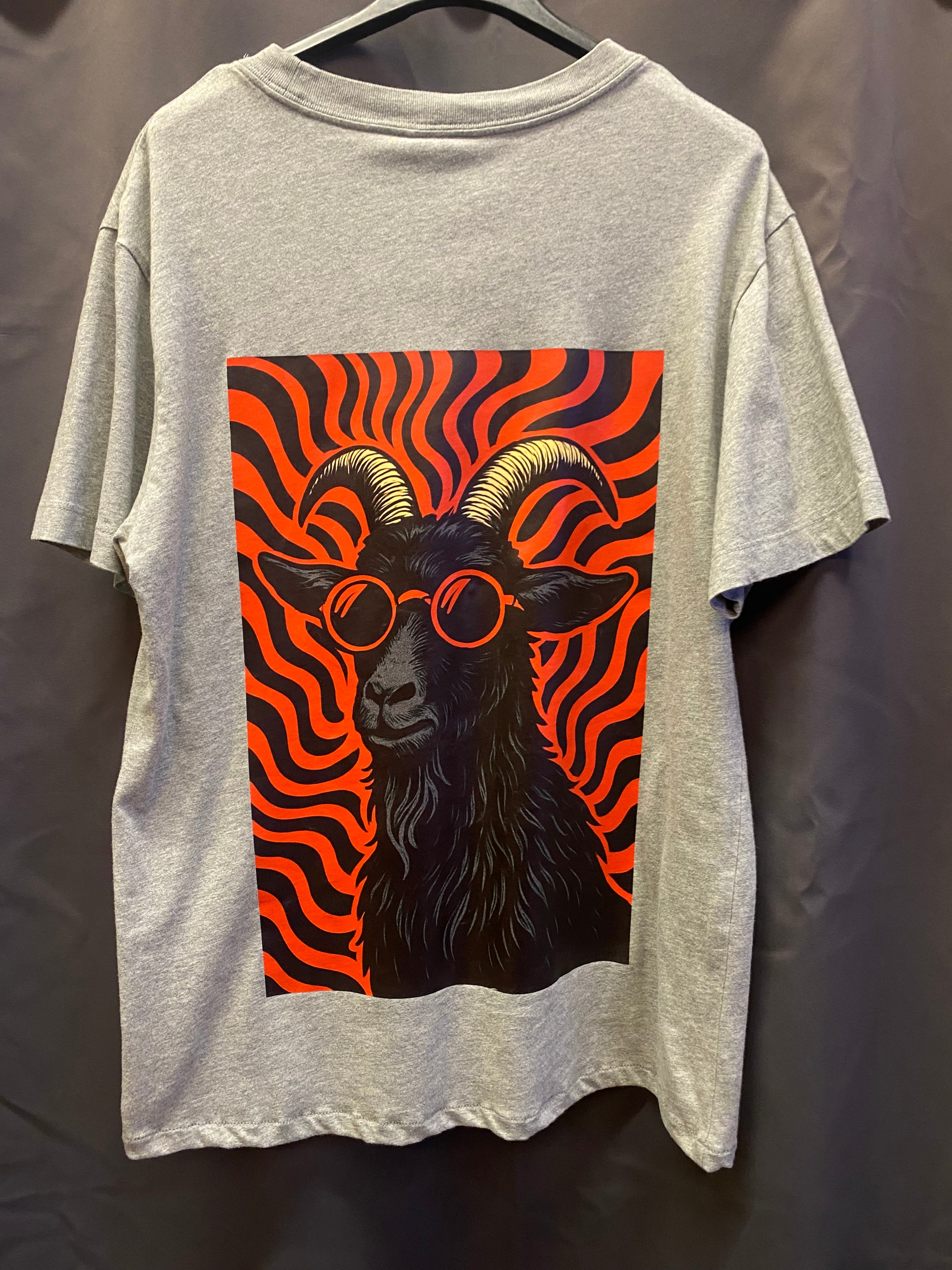 T-shirt Nike Custom - uomo XS/S | R3BORN