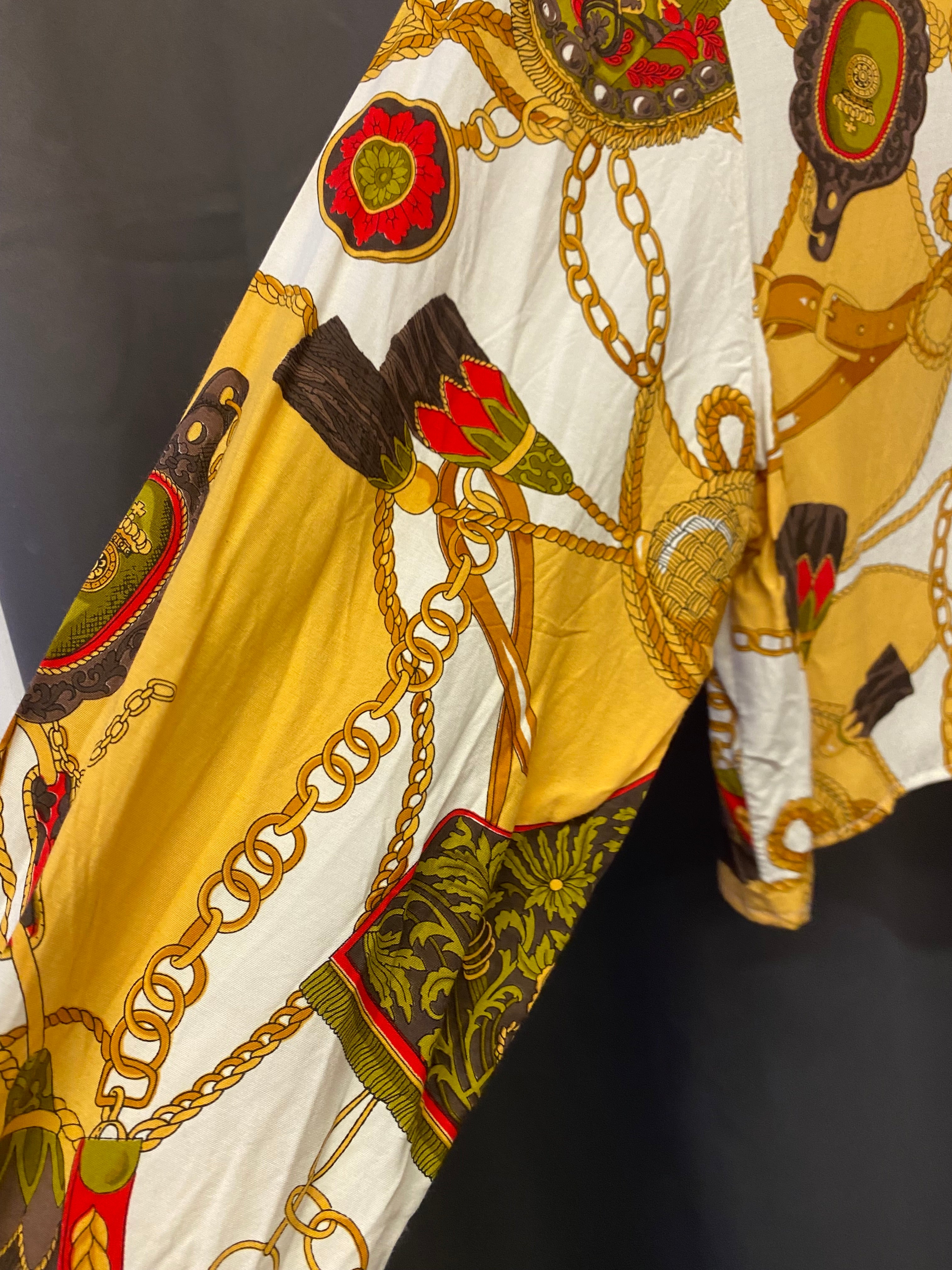 The Legend Custom Baroque Vintage Crop Shirt - Women's Large | R3BORN