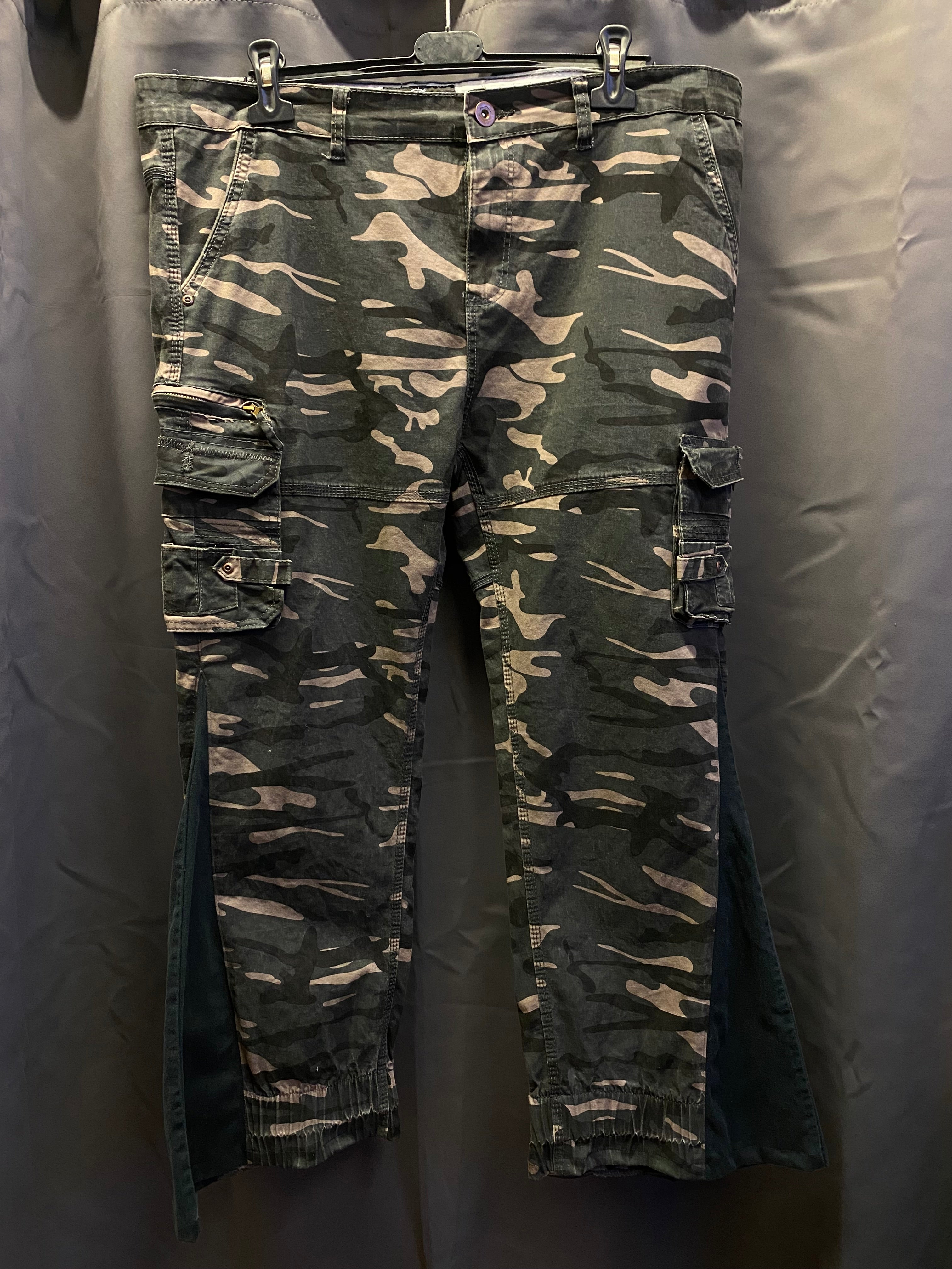 Pantaloni Flare mimetici Yohan’s Custom - uomo XXL | R3BORN