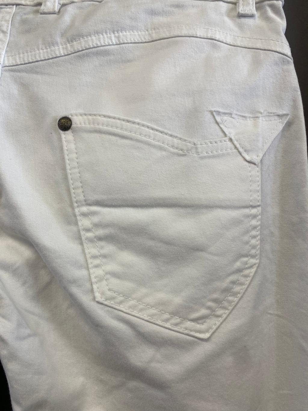 Custom White Salt Warehouse Jeans - Women's Medium | R3BORN