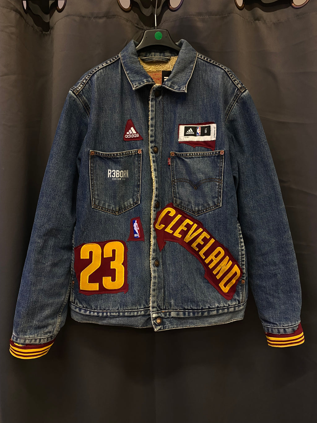 Giacca Vintage Levi's x Adidas NBA LeBron James Custom - R3BORN
