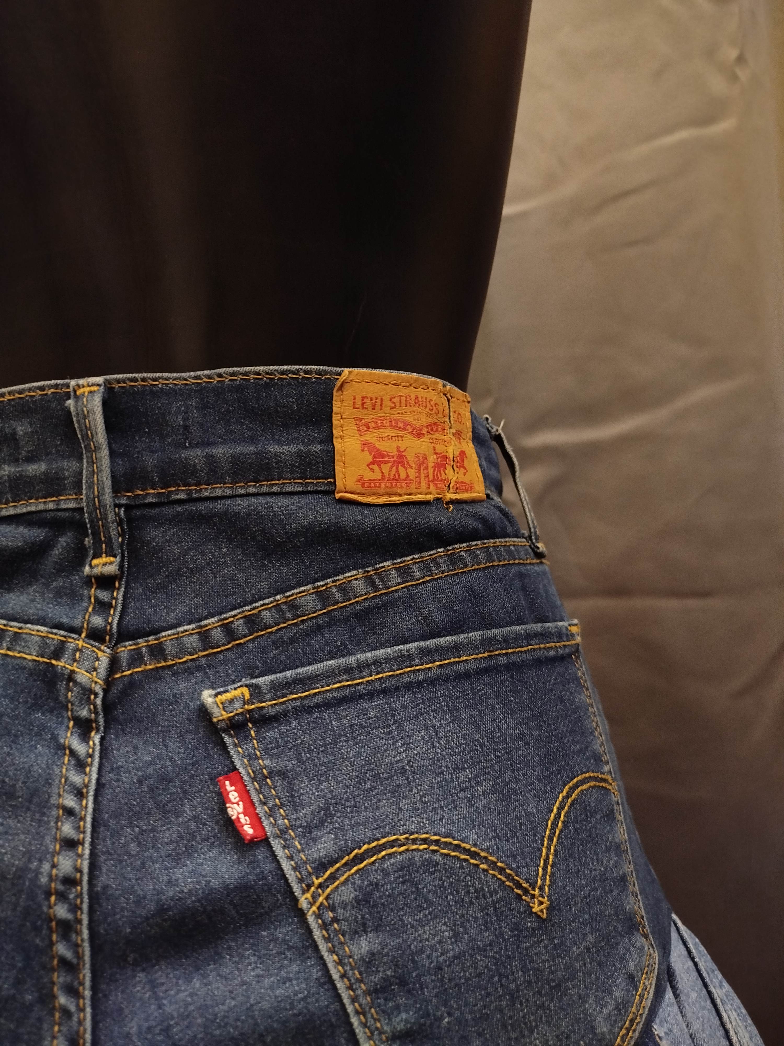 Gonna Levi's Custom R3BORN (xs/s)