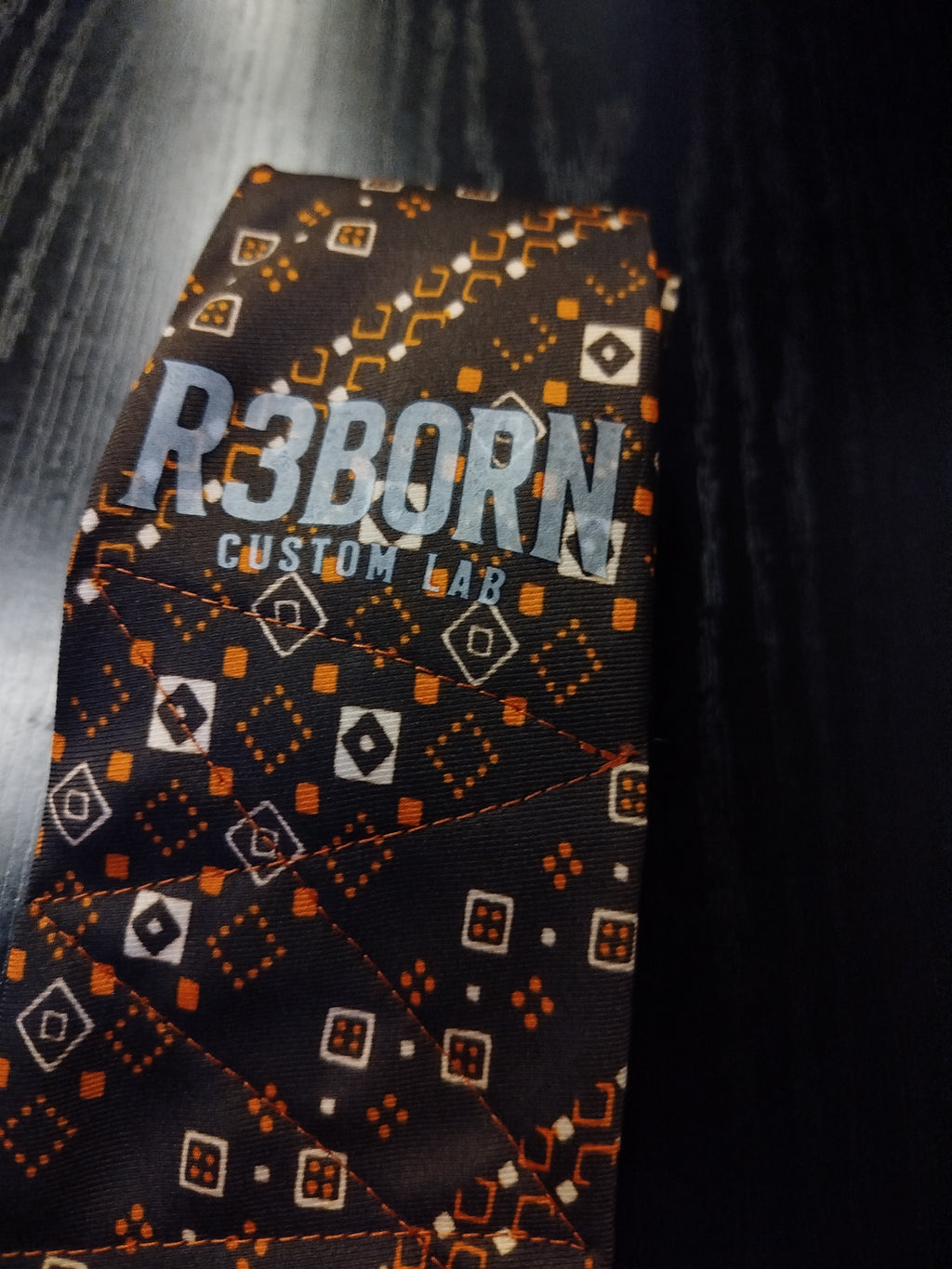 Teryline custom Texas Longhorns tie | R3BORN